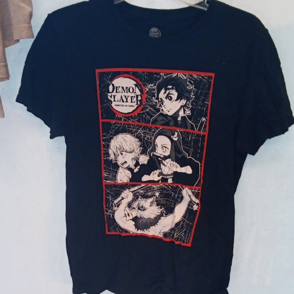 Black Demon Slayer Size S Graphic T-Shirt (SKU 506)